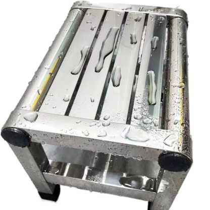 SteelStep™ – Taburet din Otel Inoxidabil pentru Stabilitate si Eleganta