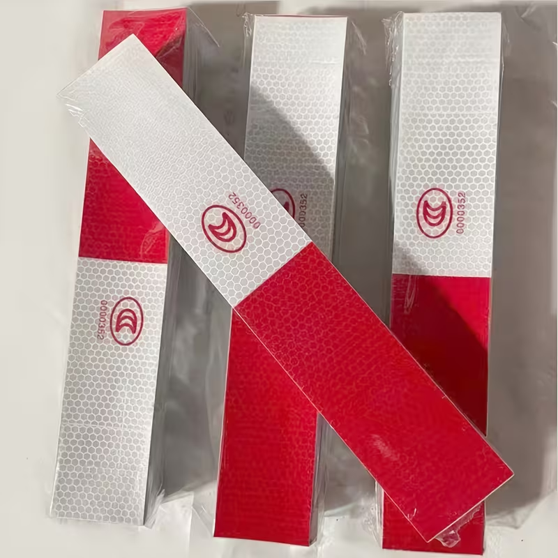 Reflectix™  Set 100 Stickere Reflectorizante pentru Camioane